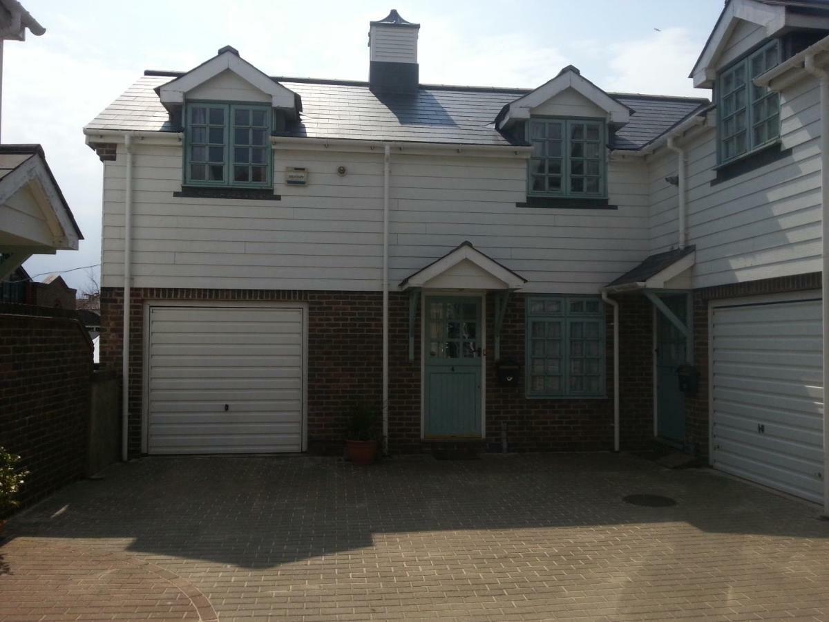 Bo'S Holiday Cottage Eastbourne Ngoại thất bức ảnh